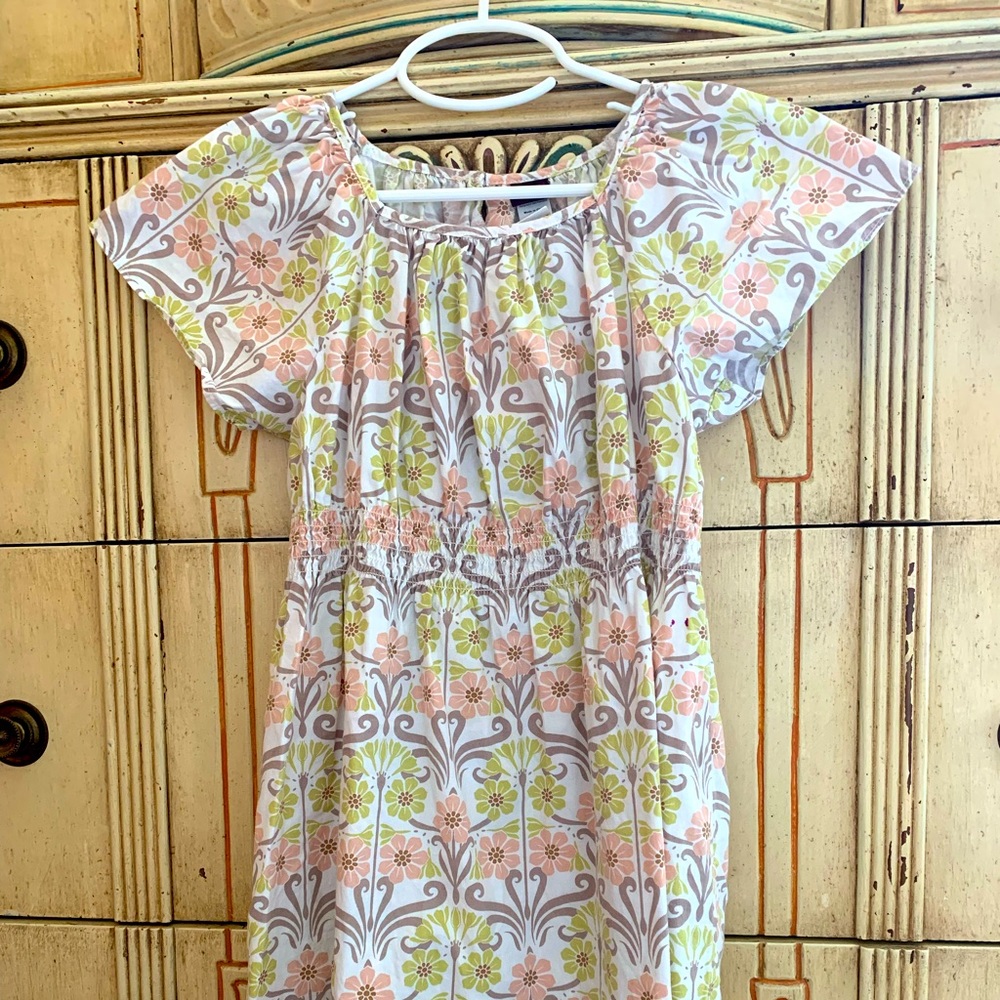 Girls Tea dress - size 6